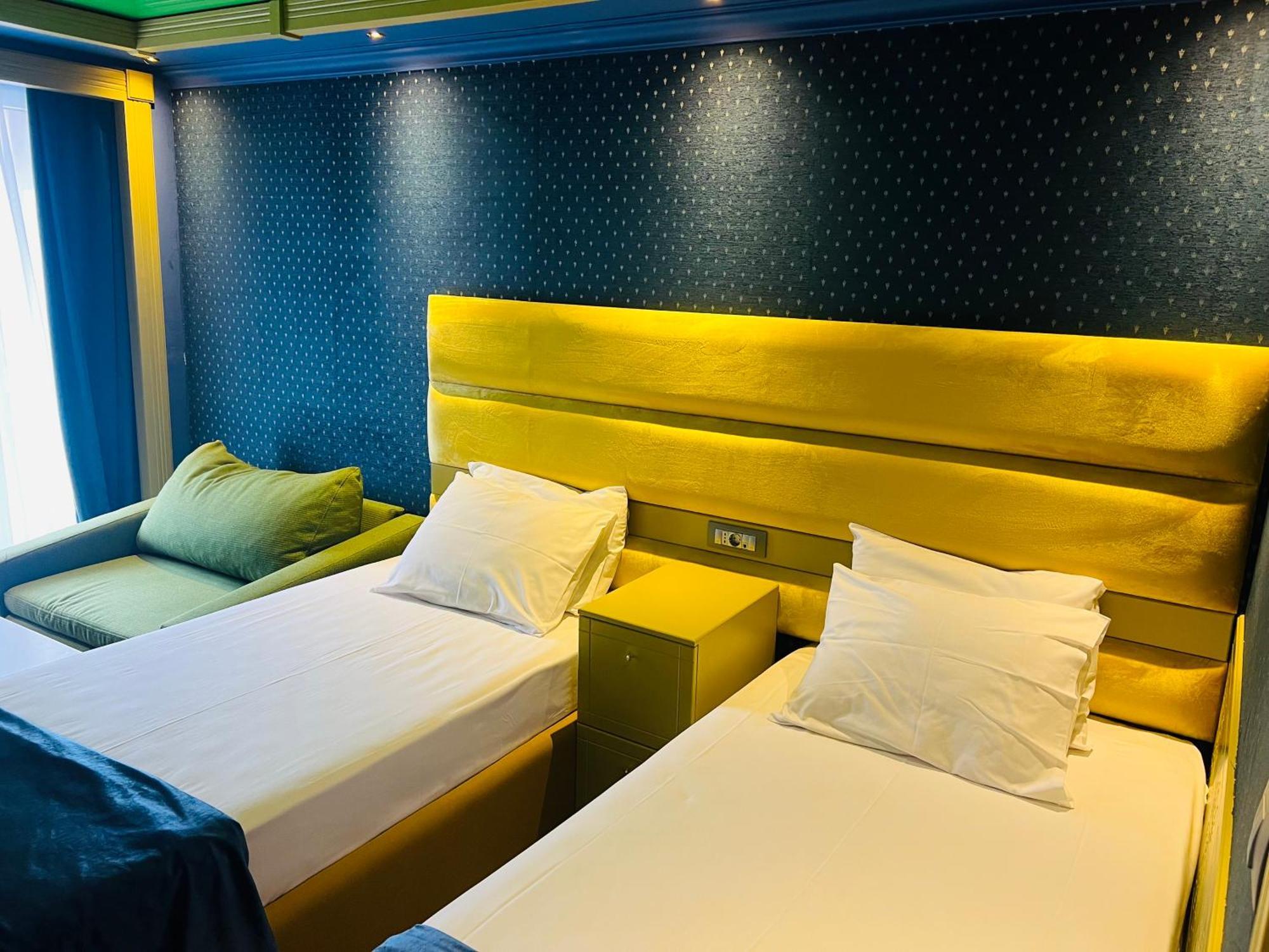 Hotel Craiova By Phoenicia Blue View 奥林普 外观 照片